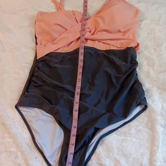 Women's Pink & Black One Piece V-neck Crisscross Tummy Control‎ Bathing Swimsuit - Picture 13 of 13